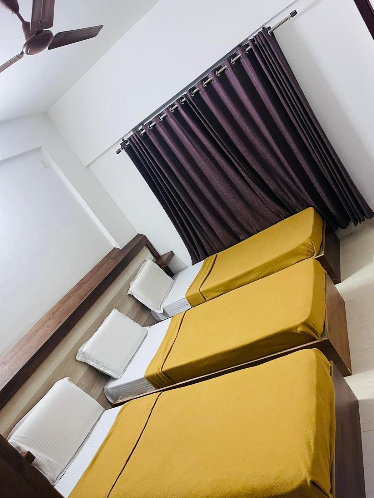 B Six Hotel バンガロール エクステリア 写真