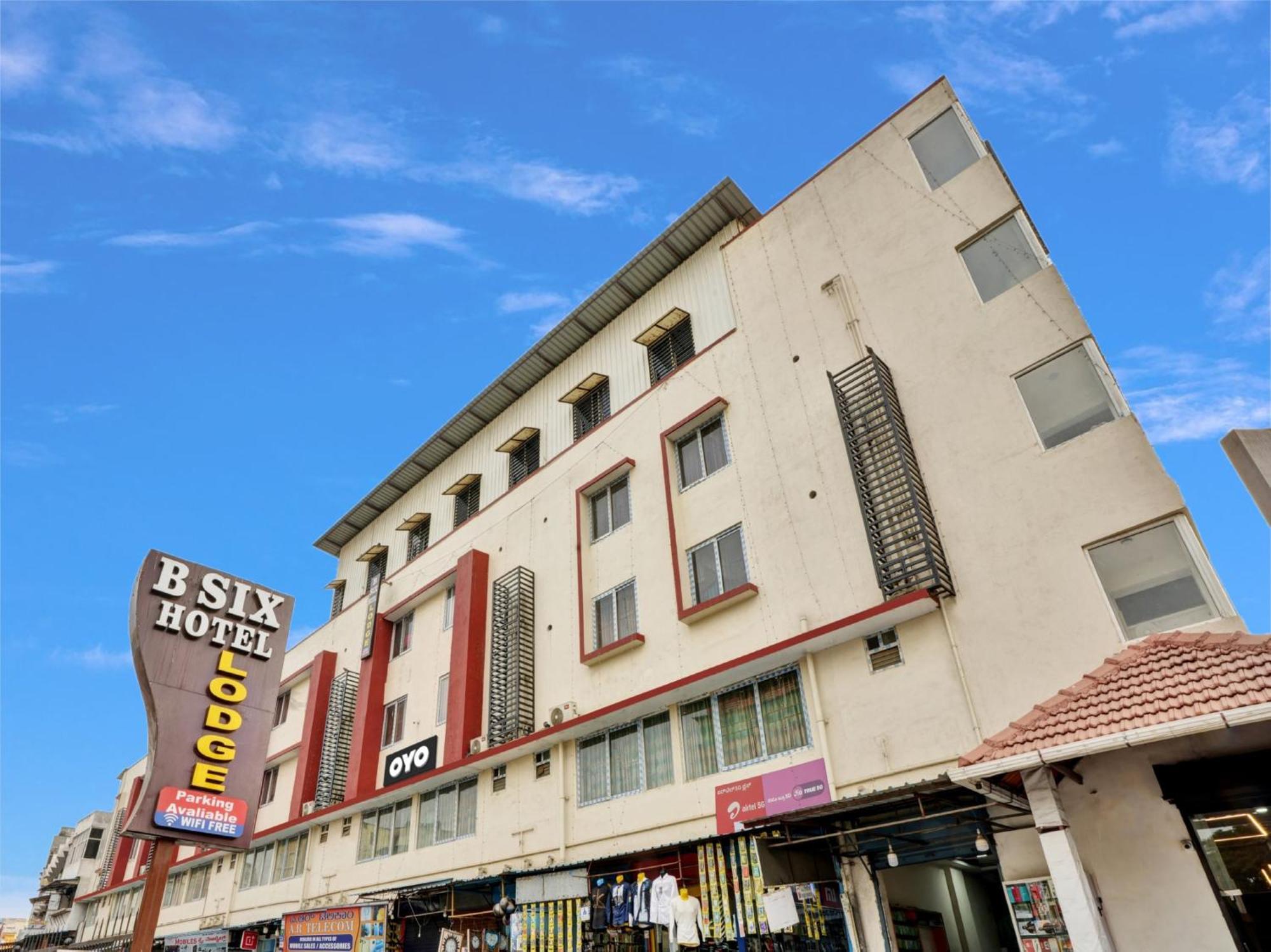 B Six Hotel バンガロール エクステリア 写真