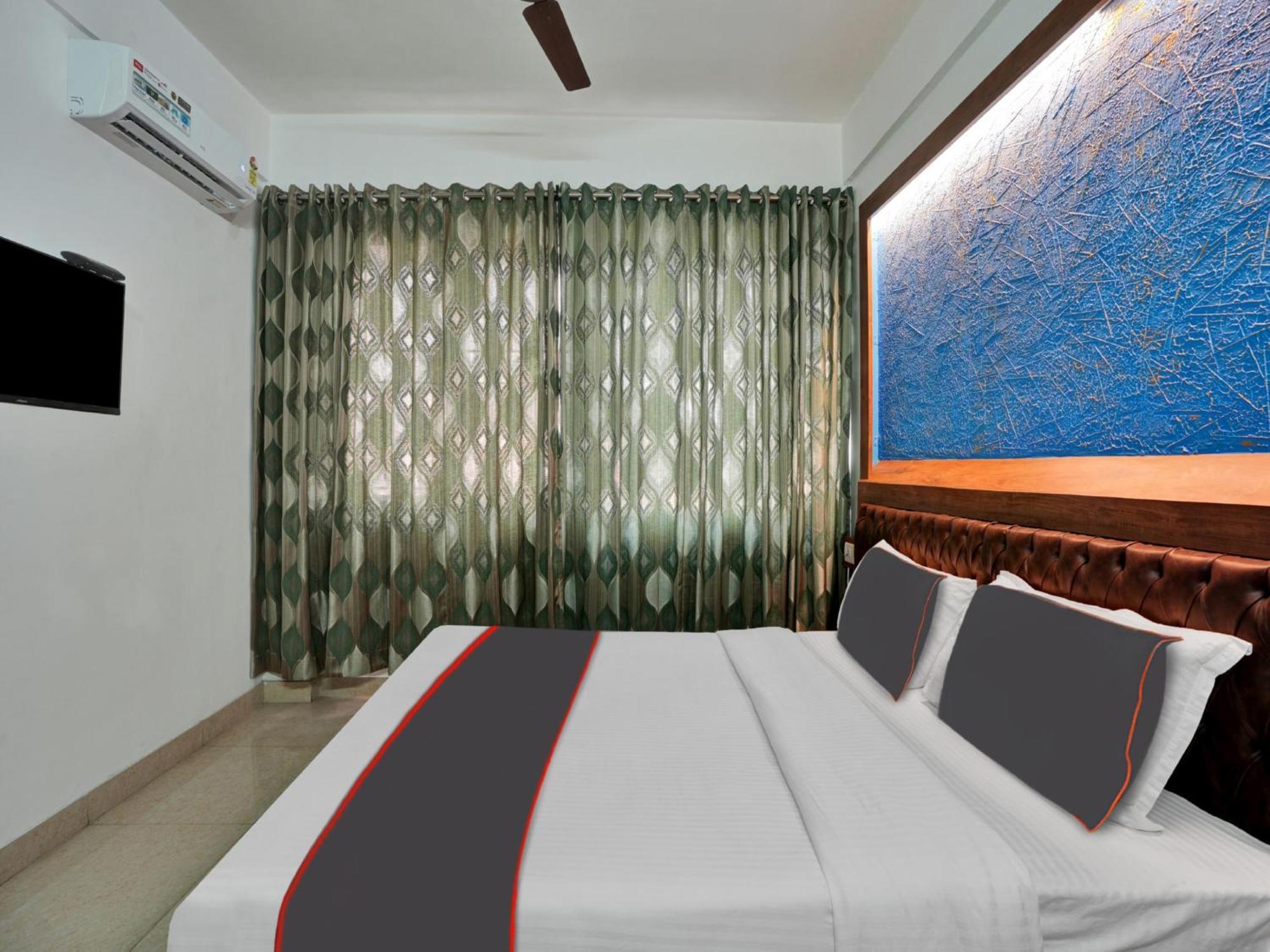 B Six Hotel バンガロール エクステリア 写真